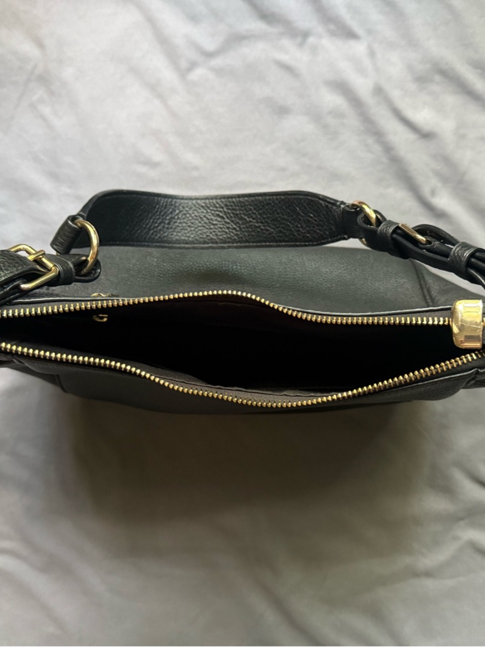 Coach Black Pebbled Leather Shoulder Bag with Gold Hardware - Picture 6 of 7